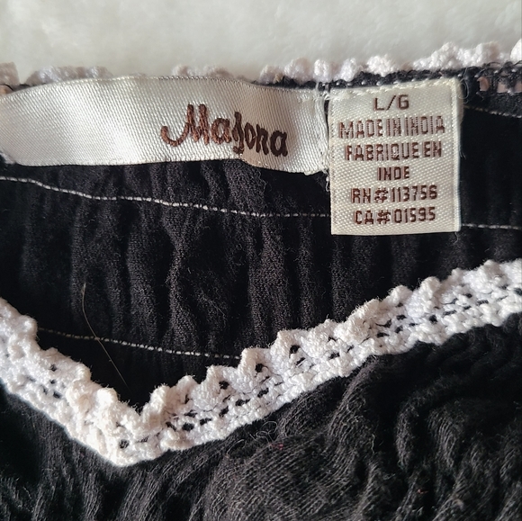 MAJORA Black Top - Picture 4 of 7